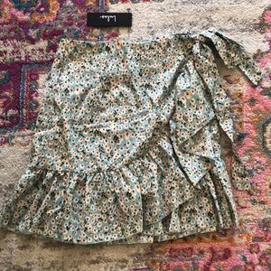 NWT Lulus wrap shirt size small